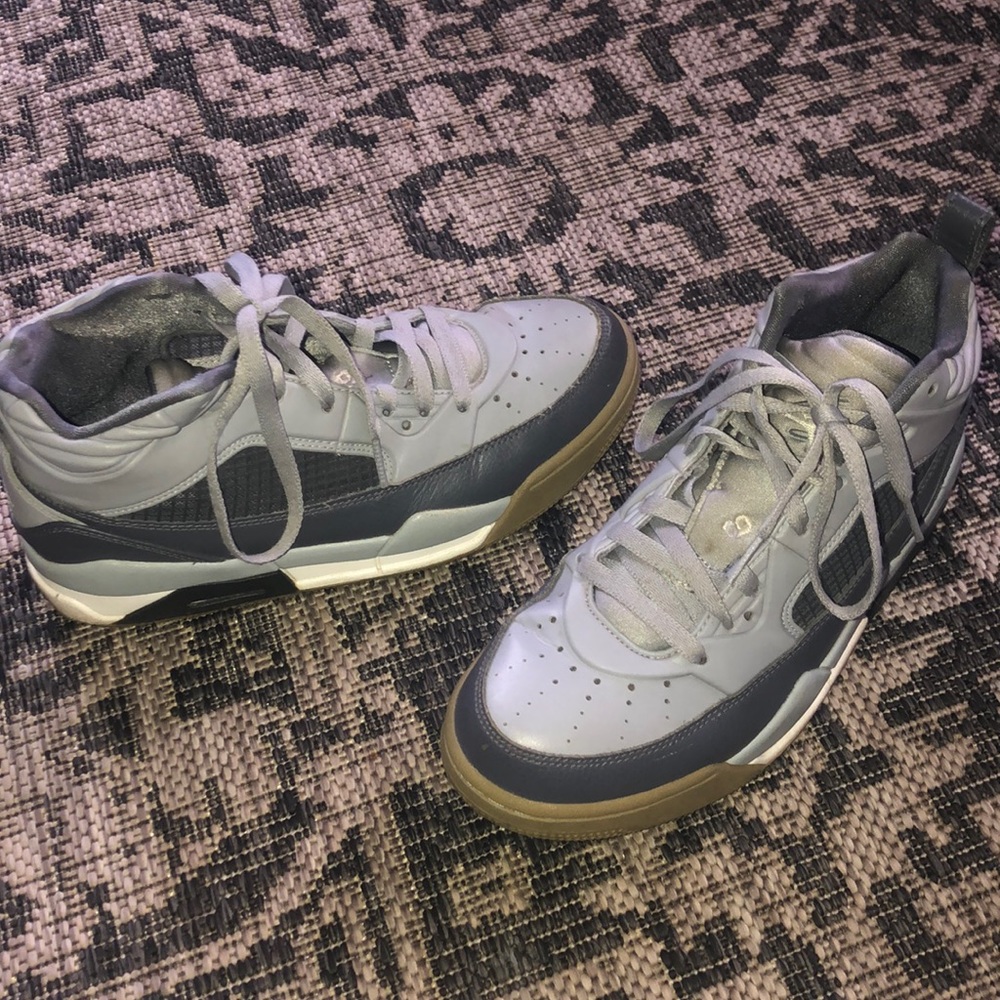Size 7y Air Jordan Flight 9